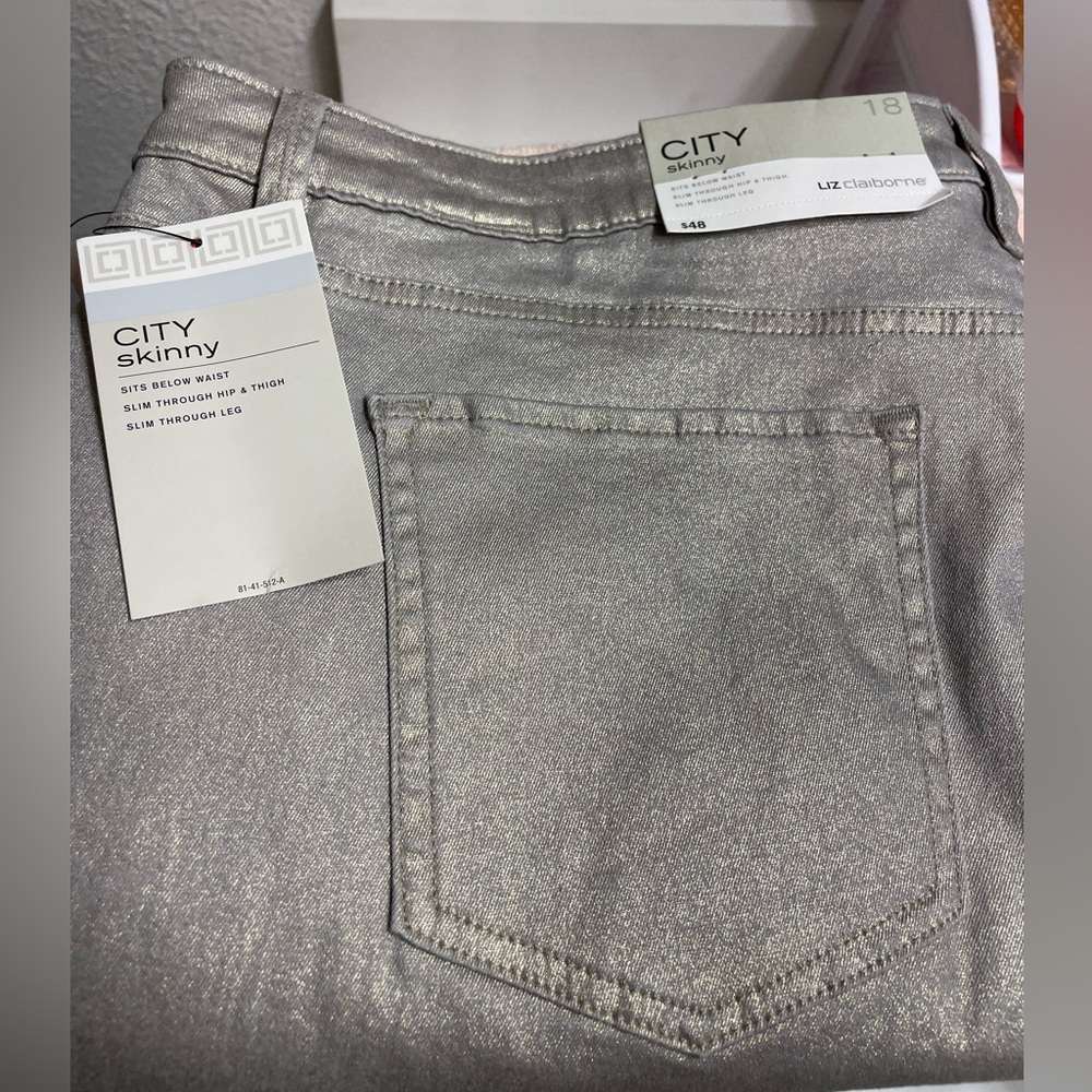 COPY - Liz Claiborne skinny jeans
